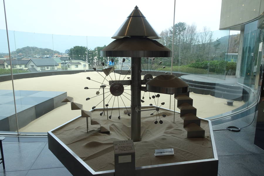 仁摩サンドミュージアム｜世界最大の砂時計を展示する砂アートの博物館【島根観光スポット】