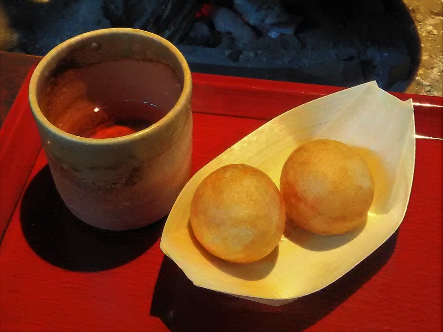 たねや｜絶品！焼きたて香ばしいつぶら餅【滋賀・近江八幡グルメ】