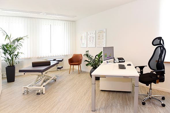 Behandlungsraum Wellsana Basel Physiotherapie