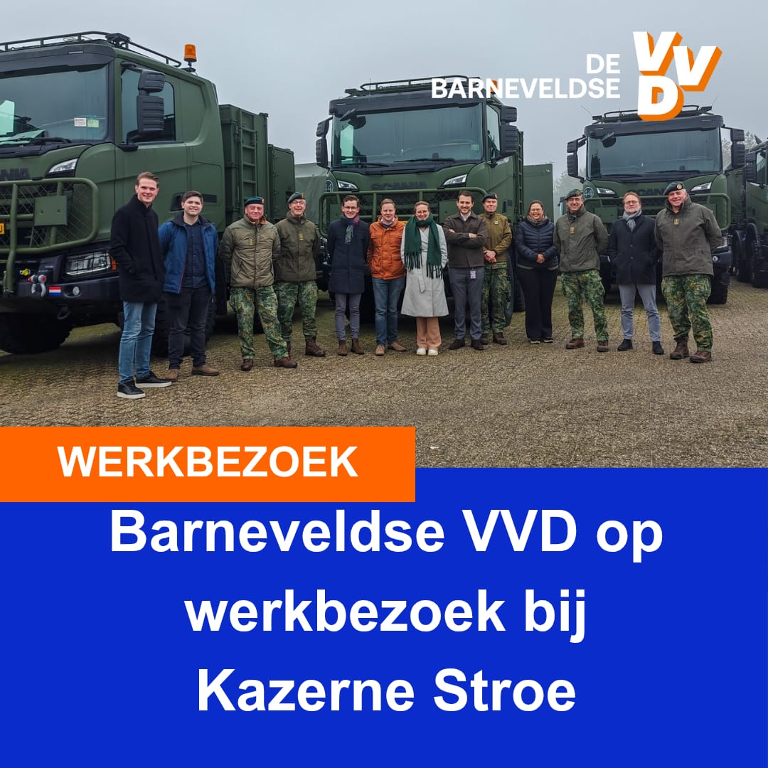 Barneveldse VVD op werkbezoek bij kazerne Stroe