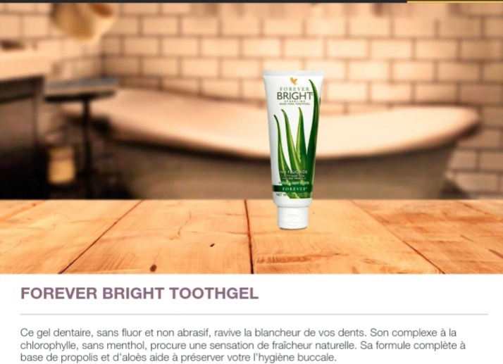 Ce gel fait à la fois dentifrice et bain de bouche grâce à la propolis, il vous procurera une bonne hygiène bucale et sont complexe chlorophyle, menthol une sensation de fraîcheur 
