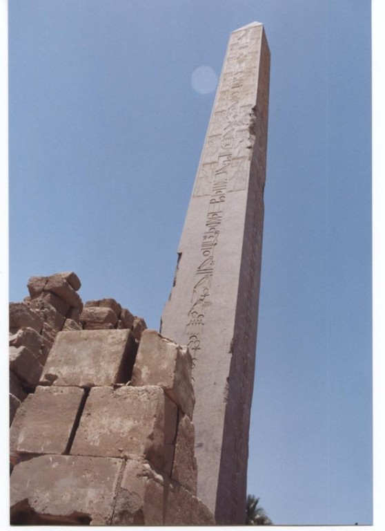 Temple de Karnak: L'Obélisque de Hatchepsout.