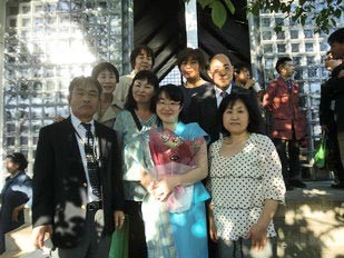 　　　　　　　　　牧師按手式
