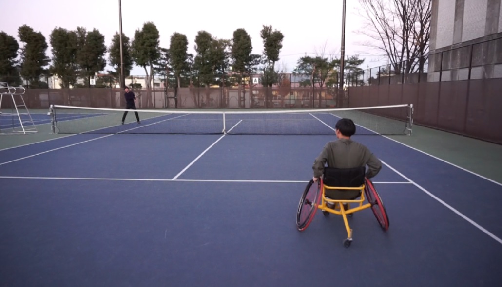 テニス競技用車椅子の制作