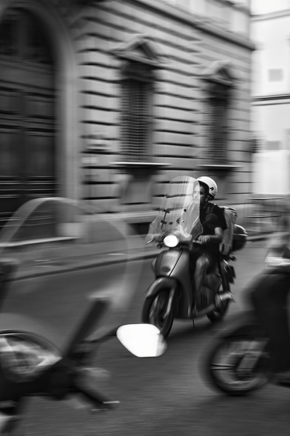 Typisch Florenz: Roller.