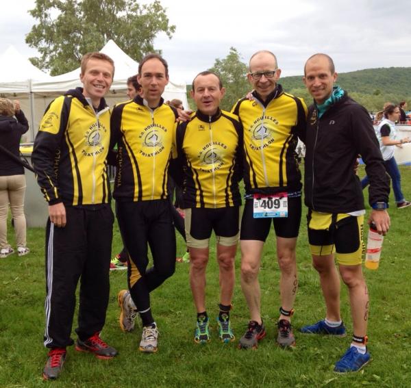 Les SOH Triathlon avec ZEP au mileu