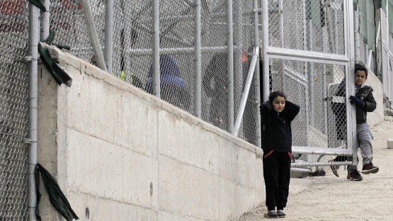 Das Auffanglager "Moria" auf der griechischen Insel Lesbos. (Orestis Panagiotou, dpa picture-alliance)