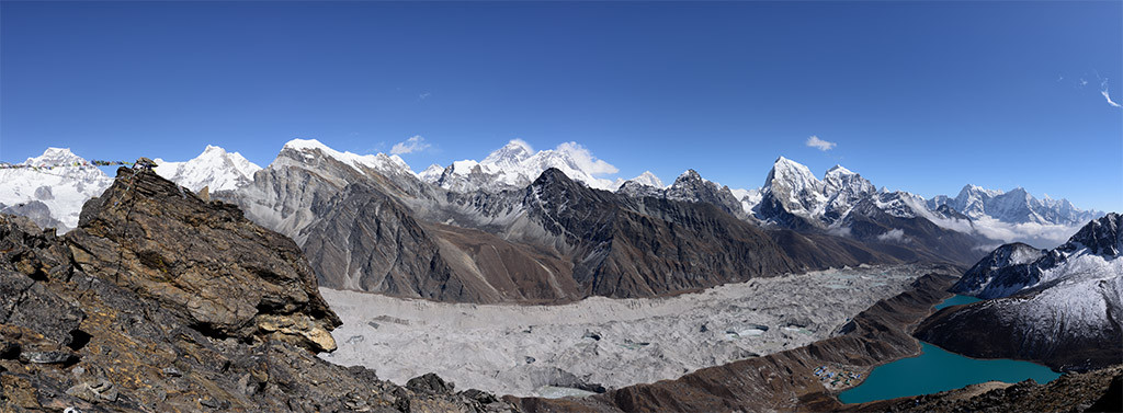 Panorama vom Gokyo Ri mit Mount Everest