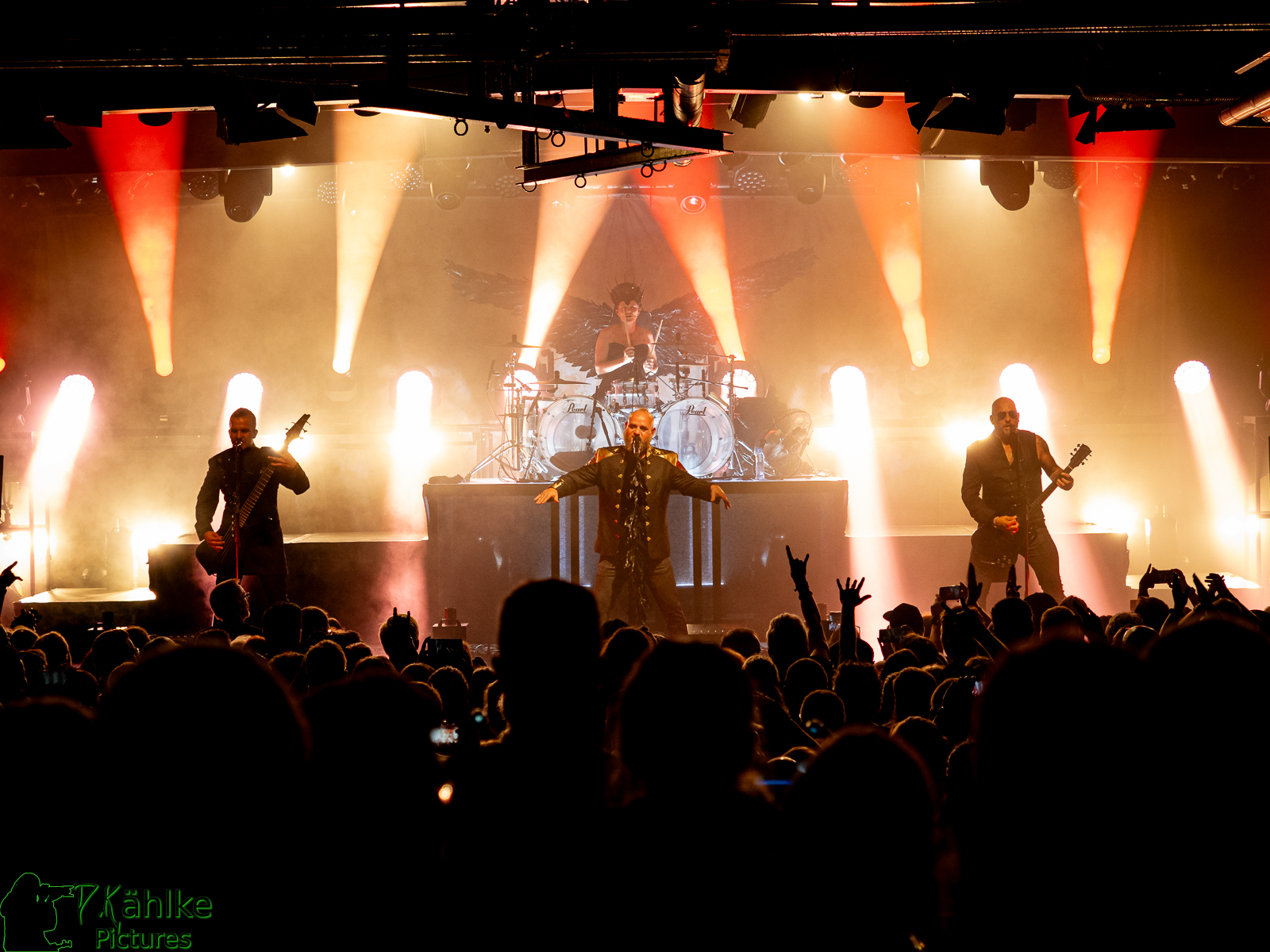 Fotos von der "RAVENBLACK TOUR" | 19.08.2023 | Backstage München