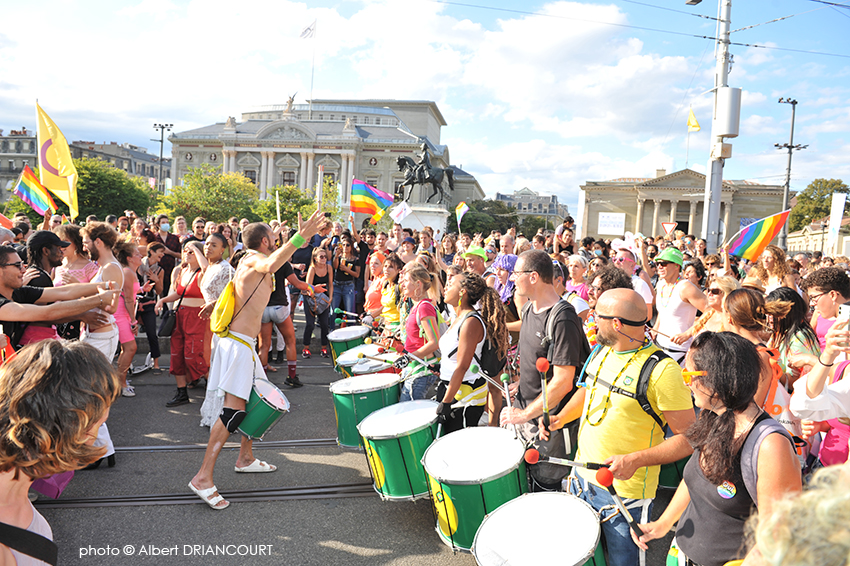 Grosse ambiance assurée entre autre par Tribal Percussions