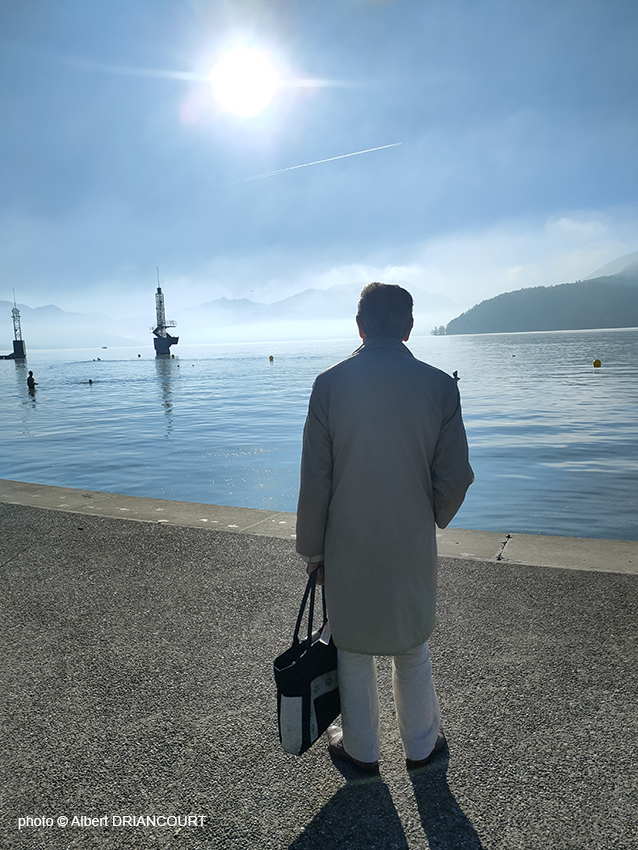 Le vieil homme et le lac