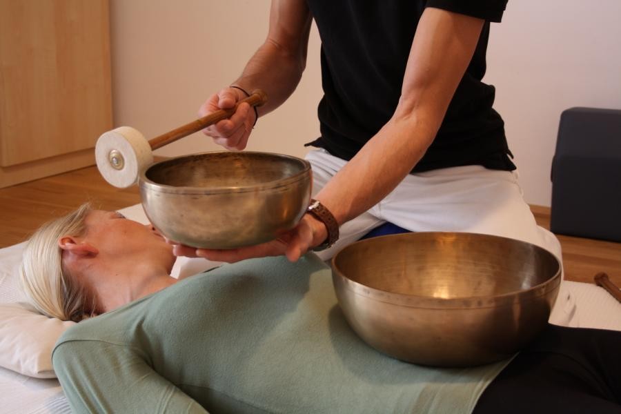 Qi Gong Pilates Zentrum Westösterreichs, Bewegung und Ausbildung