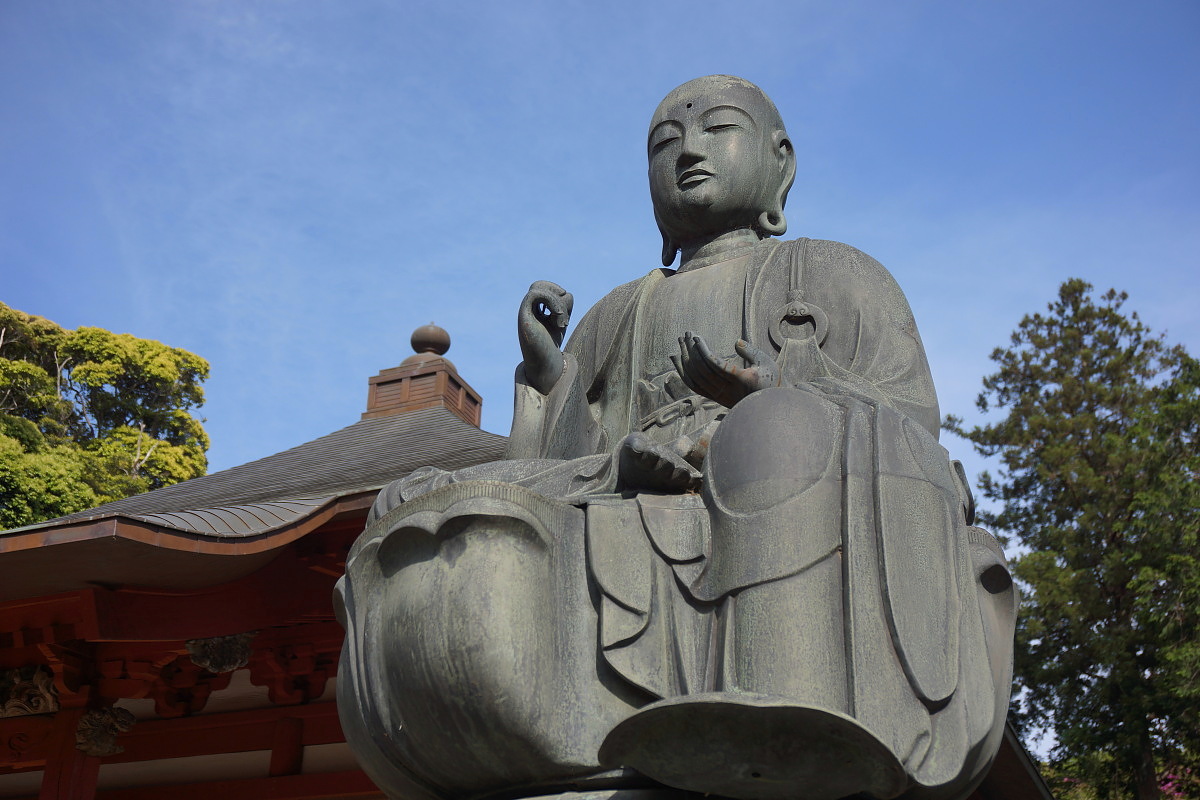 延命地蔵尊（銅製座像 1730年作）