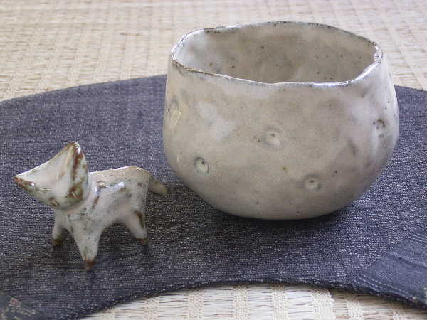作る作品は自由です。オブジェや置物でも構いません。（１７００円コース）