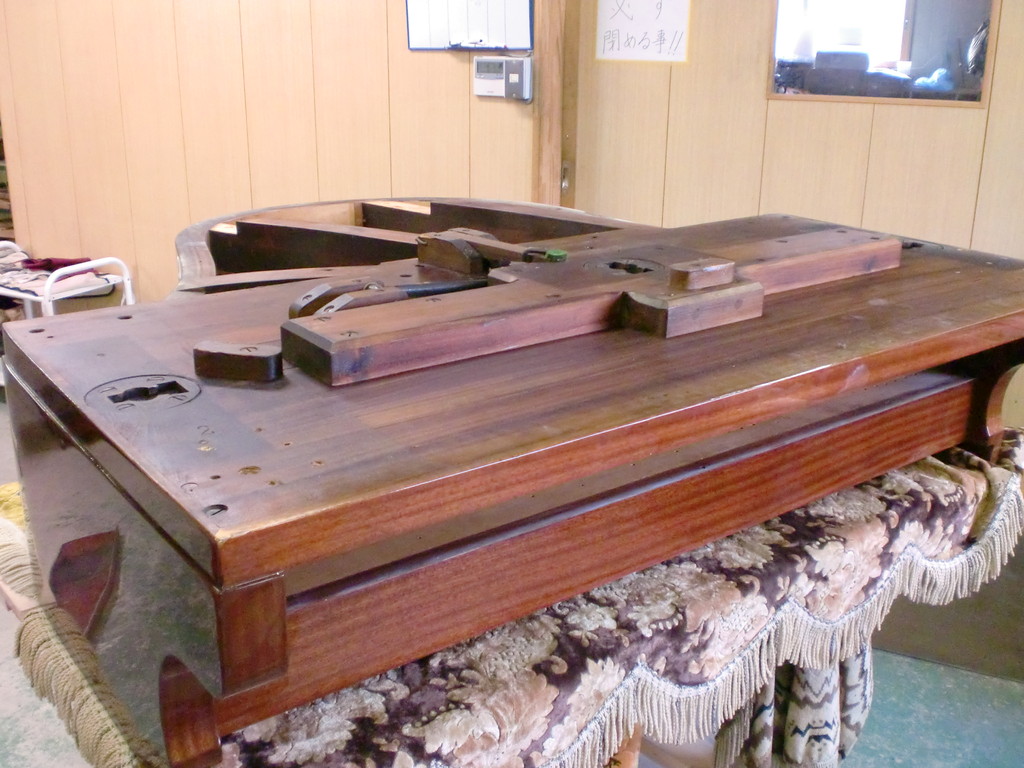 ソステヌートペダル - ㈱名古屋ピアノ調律センター日進工房のHPです