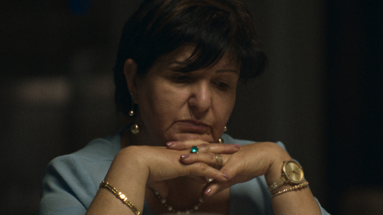 HAPPY HOLIDAYS  lunedì 11, martedì 12, mercoledì 13, giovedì 14: ore 21:00 #happyholidays #happyholidayilfilm