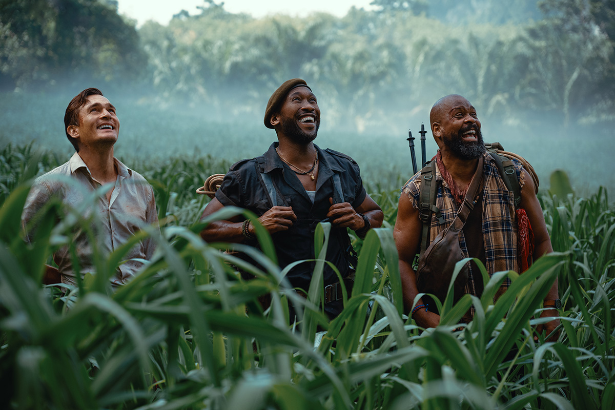 JURASSIC WORLD - LA RINASCITA  Prima Nazionale giovedì 3, venerdì 4, sabato 5, domenica 6: ore 21:00 sabato 12, domenica 13: ore 18:30 #JurassicWorldlaRinascita
