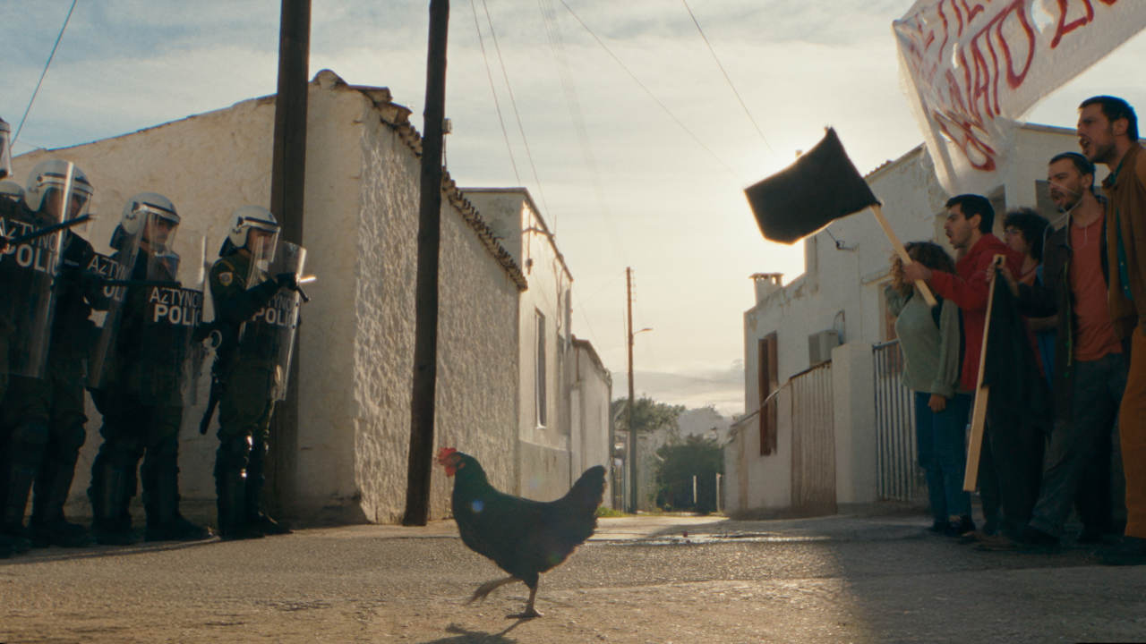 HEN: STORIA DI UNA GALLINA venerdì 24, sabato 25: ore 21:00 domenica 26: ore 18:30 – 21:00 #henStoriaDiUnaGallina #HEN