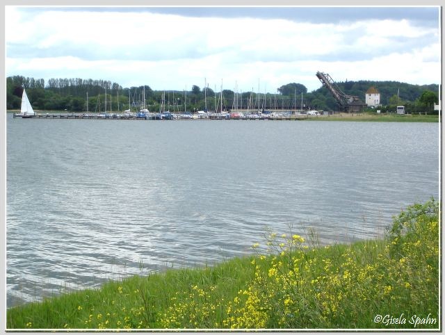 Die Klappbrücke in Lindaunis (war auch im "Landarzt" zu sehen)