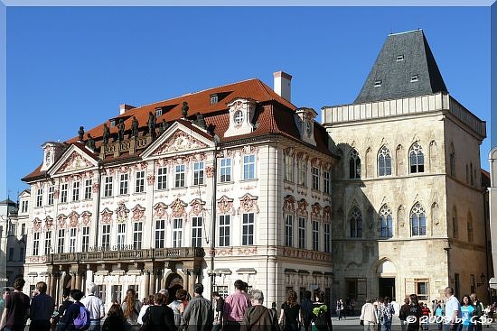 Altstädter Ring - Palais Kinský und 'Haus zur steinernen Glocke'