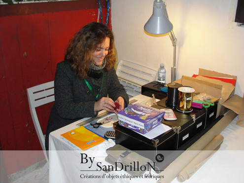 Sandra alias By Sandrillon au marché de noël du Haras national de Lamballe "Les écuries du Père Noël". . Tous droits réservés. 