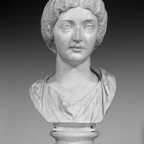 Buste de Romaine, collections du Louvre