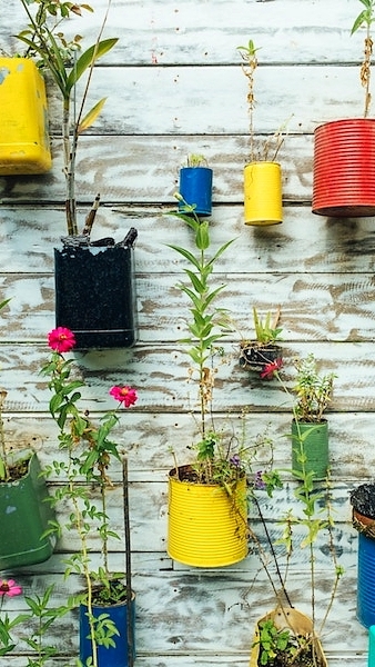 aim for a minimalist lifestyle with upcycling