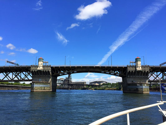 Burnside Bridge Portland Oregon 