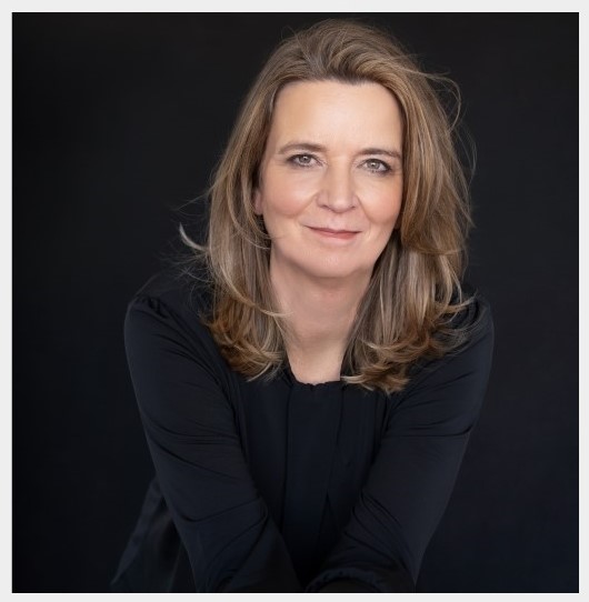 Het platform PowerVrouwen Nederland, portret van Miranda van der Nat