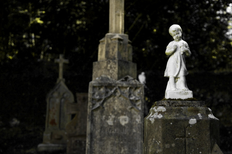 Angel, Cimetière de Meysembourg, Luxembourg. (2010)