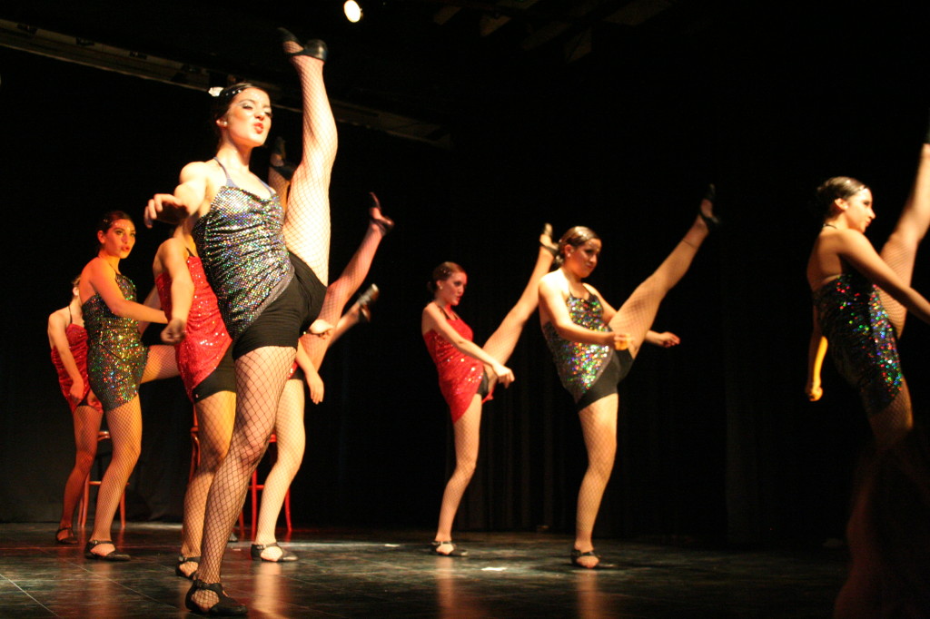 "Cabaret" escuela de danza Mo-Mo dic 09