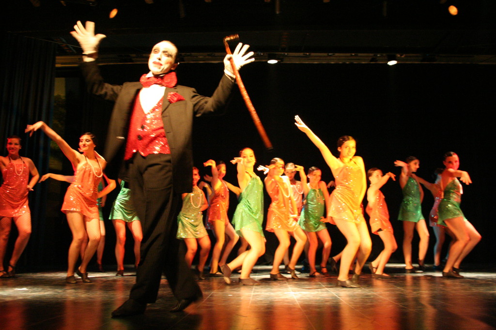 "Cabaret" escuela de danza Mo-Mo dic 09