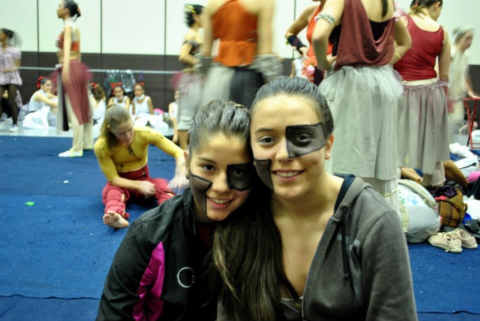 Viaje Cía Mo-Mo a Bento em danca 2012 Brasil