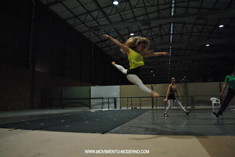 Cía Mo-Mo en Bento-em-danca 2012