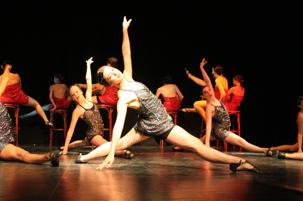 "Cabaret" escuela de danza Mo-Mo dic 09