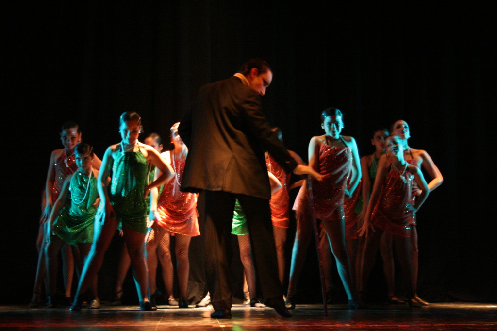"Cabaret" escuela de danza Mo-Mo dic 09