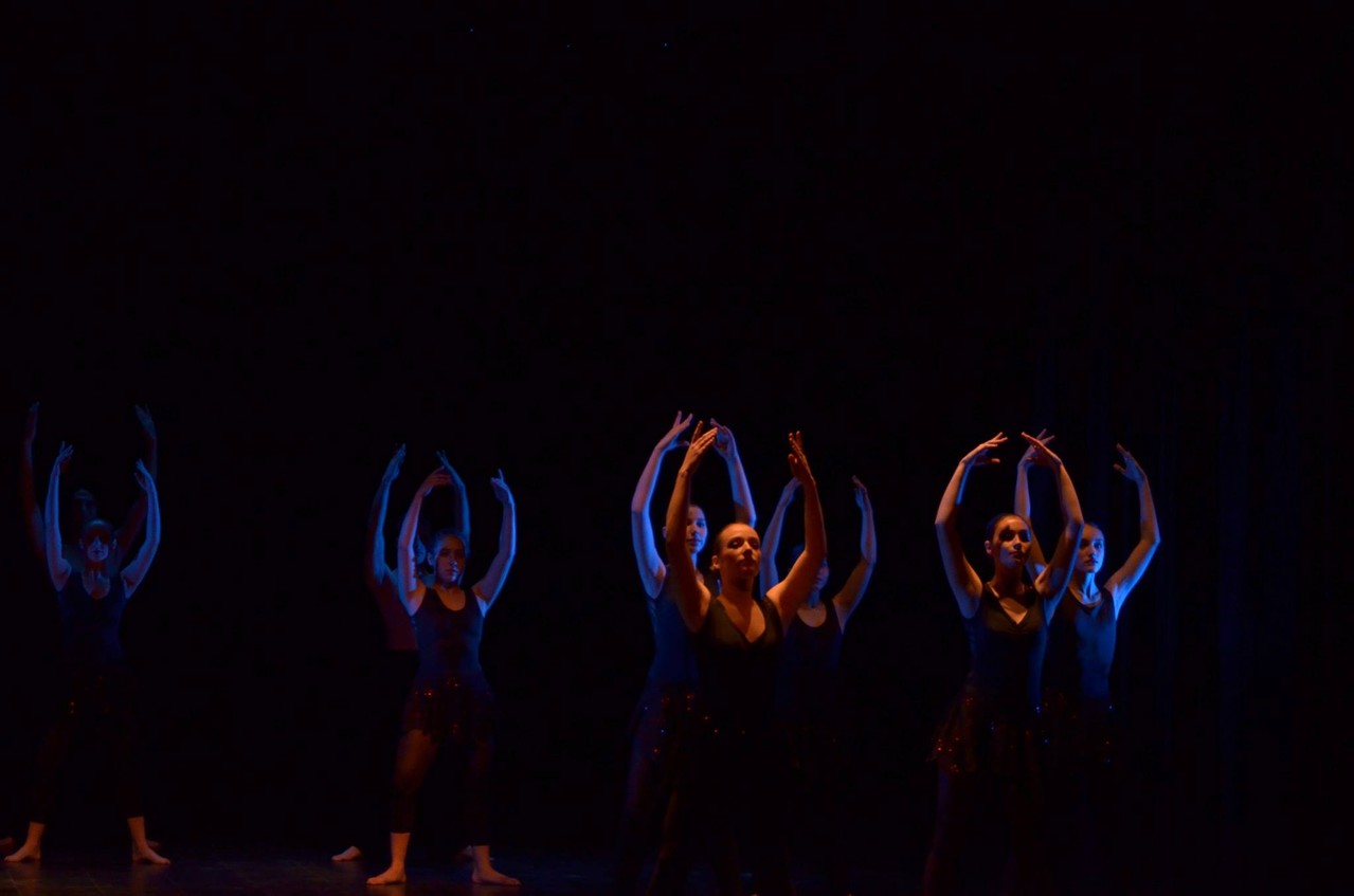 Presentación Cía. Mo-Mo; Agosto 2013 /Teatro Facetas /Obra Réquiem