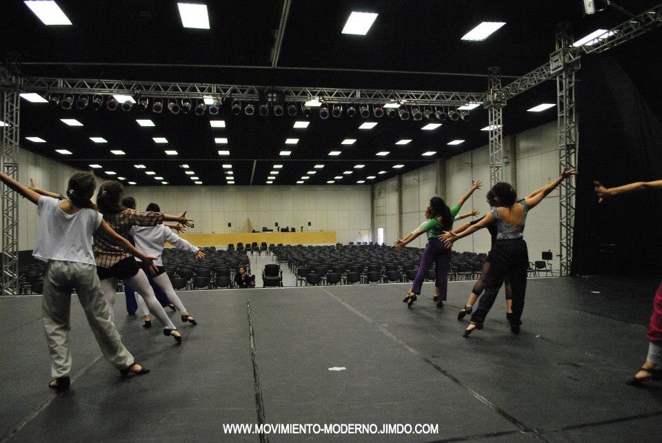 Cía Mo-Mo en Bento-em-danca 2012