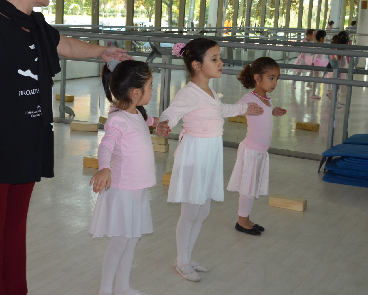 Escuela de danza Mo-Mo Cursos infantiles año 2013