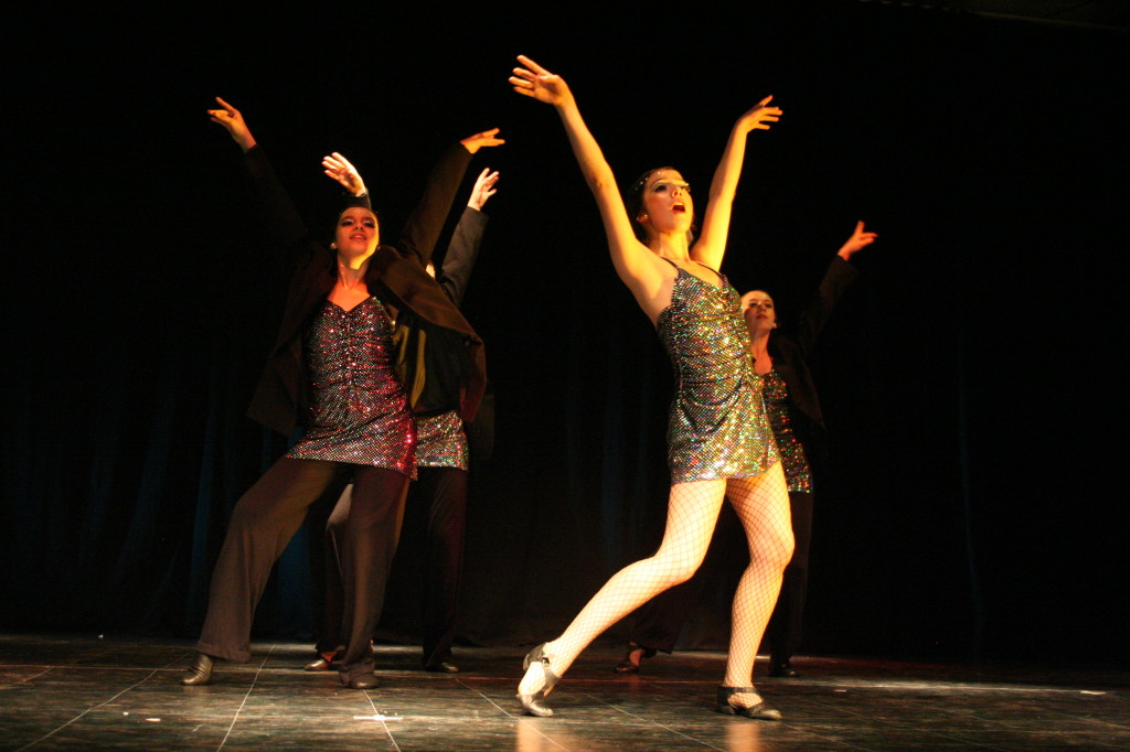 "Cabaret" escuela de danza Mo-Mo dic 09
