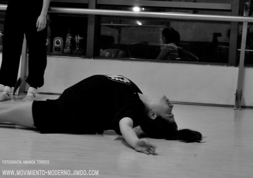 clases de contemporáneo profesor David Correa