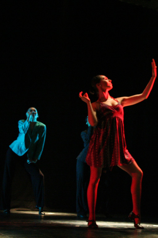 Cía Mo-Mo Teatro facetas dic 2009 ( Florencia Martina)