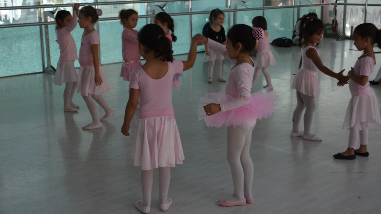Escuela de danza Mo-Mo Cursos infantiles año 2013