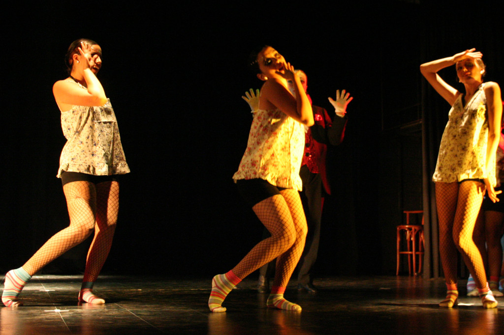 "Cabaret" escuela de danza Mo-Mo dic 09