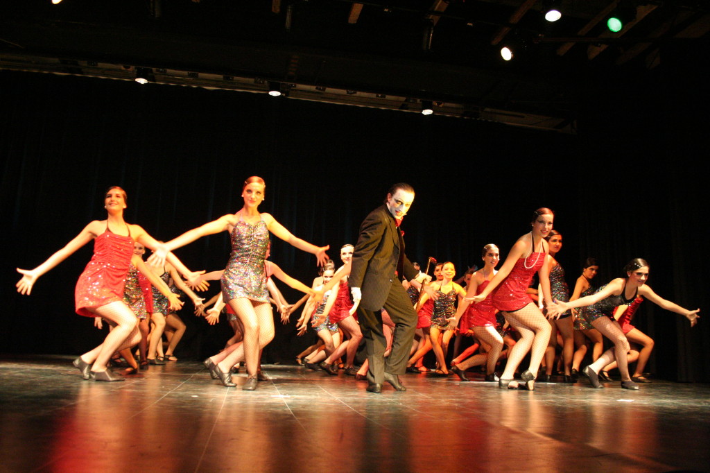 "Cabaret" escuela de danza Mo-Mo dic 09