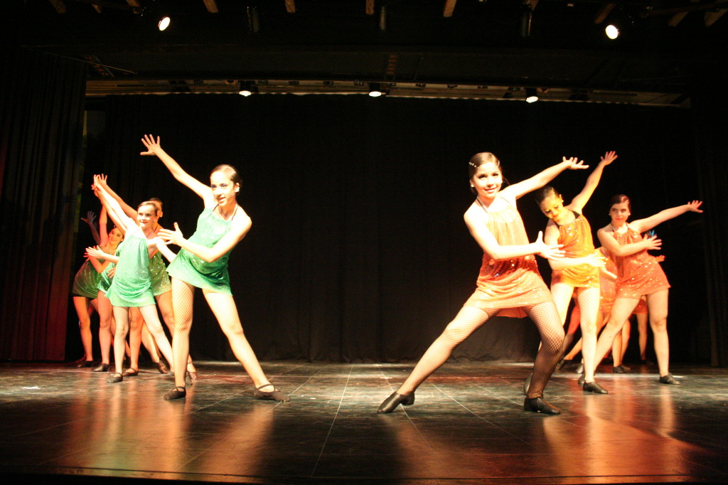 "Cabaret" escuela de danza Mo-Mo dic 09