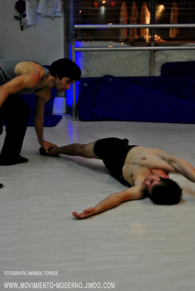 clases de contemporáneo profesor David Correa