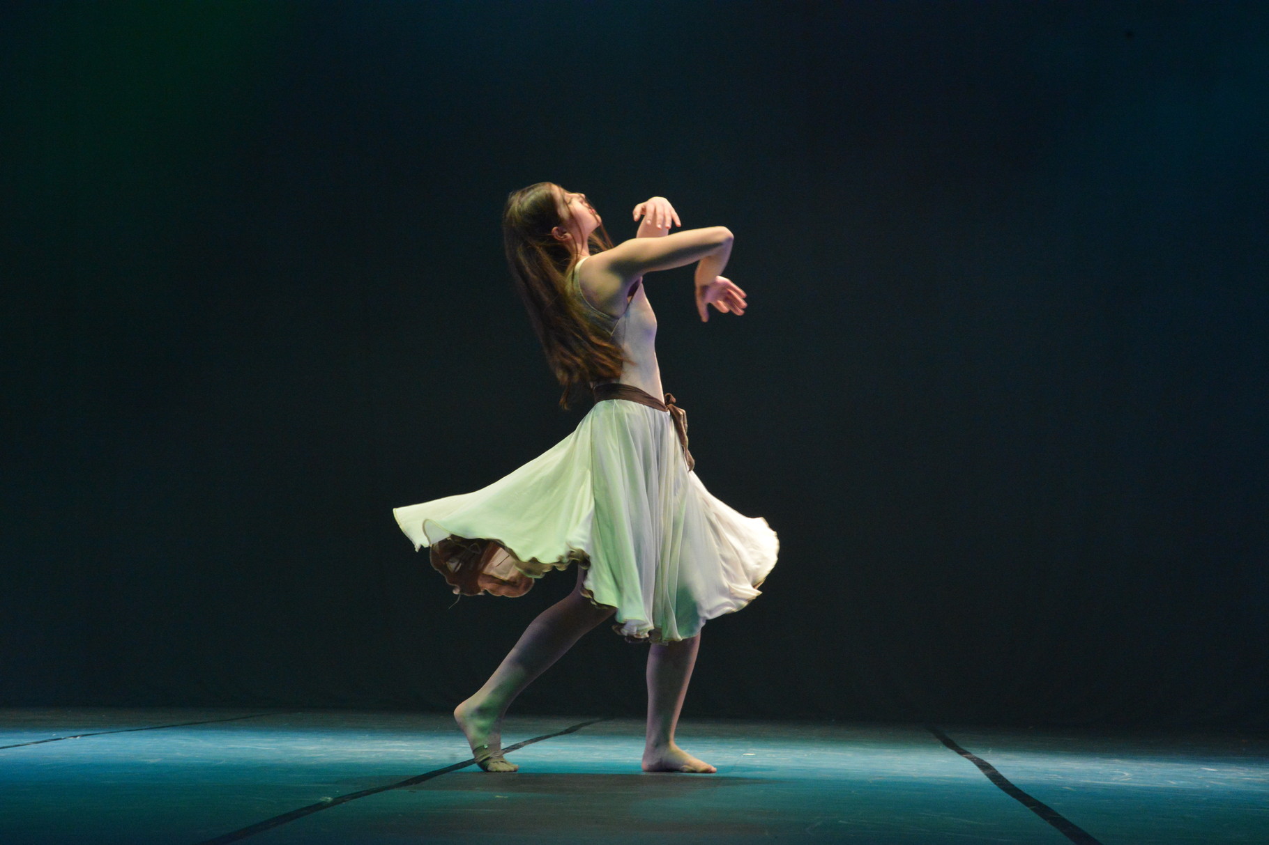 "Giros de Infancia" coreografía: Ana Luisa Baquedano