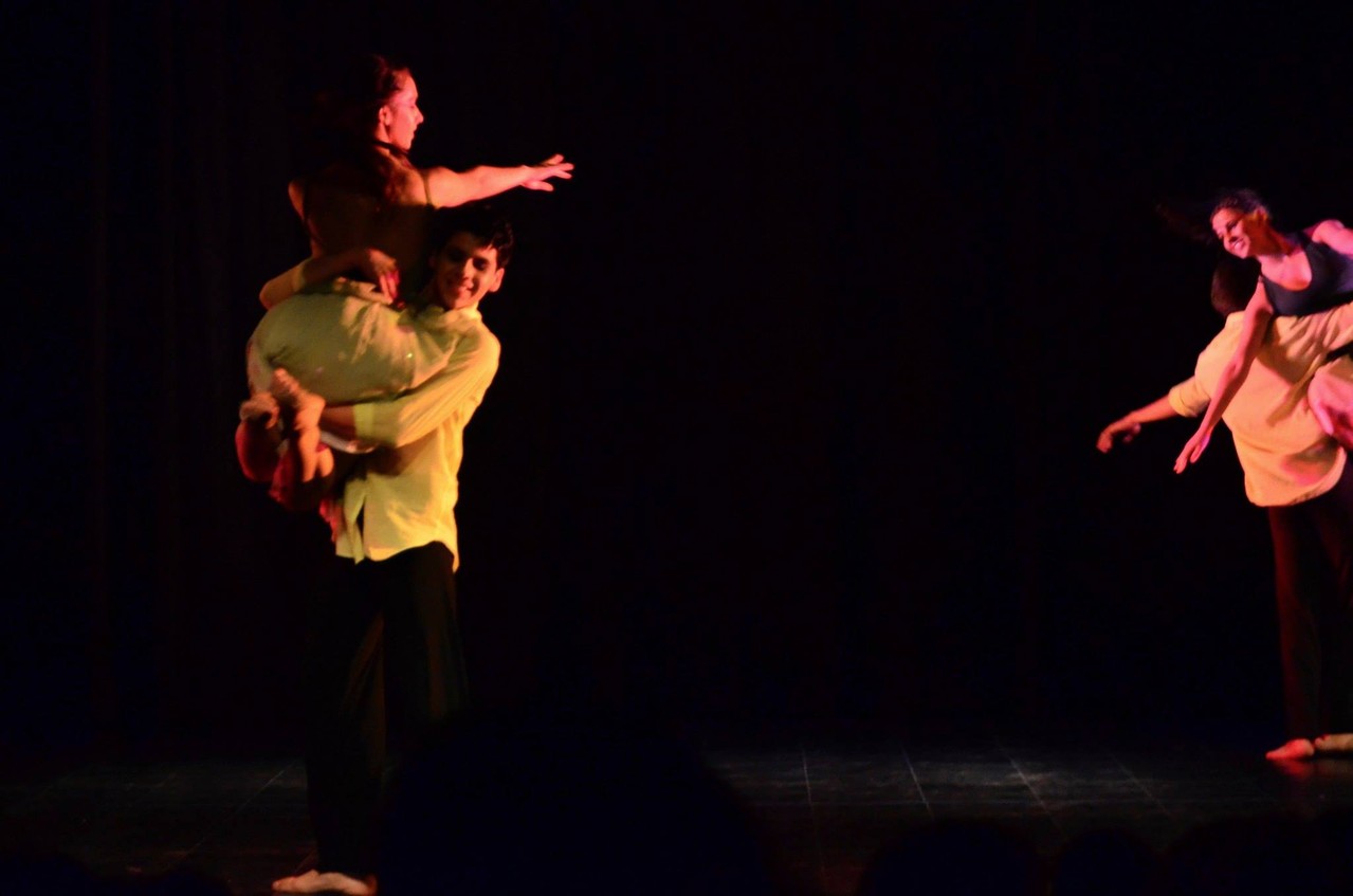 Presentación Cía. Mo-Mo; Agosto 2013 /Teatro Facetas /Obra Réquiem