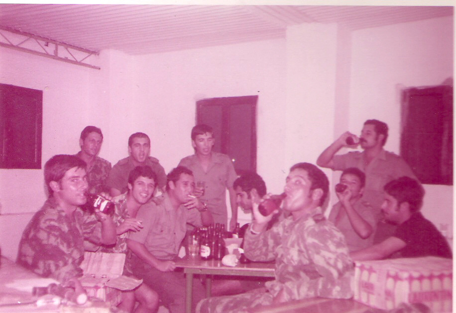 1974 - 2.ª Comp.- Messe - Nangade - Cabo Delgado - Foto de J. Ferra